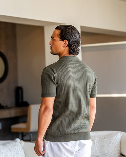 Oro Vivo - Polo Elegante
